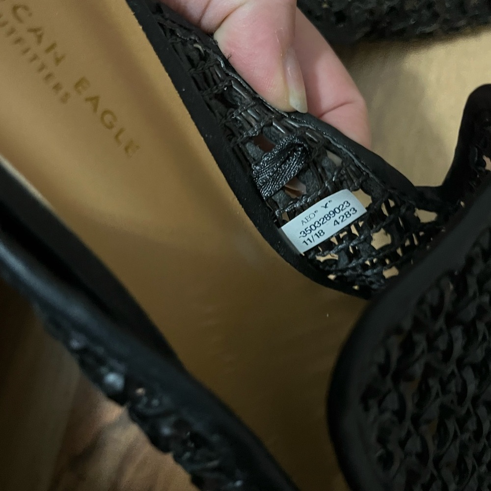 NWOT American Eagle Slip On Black Woven Mules - Picture 7 of 8